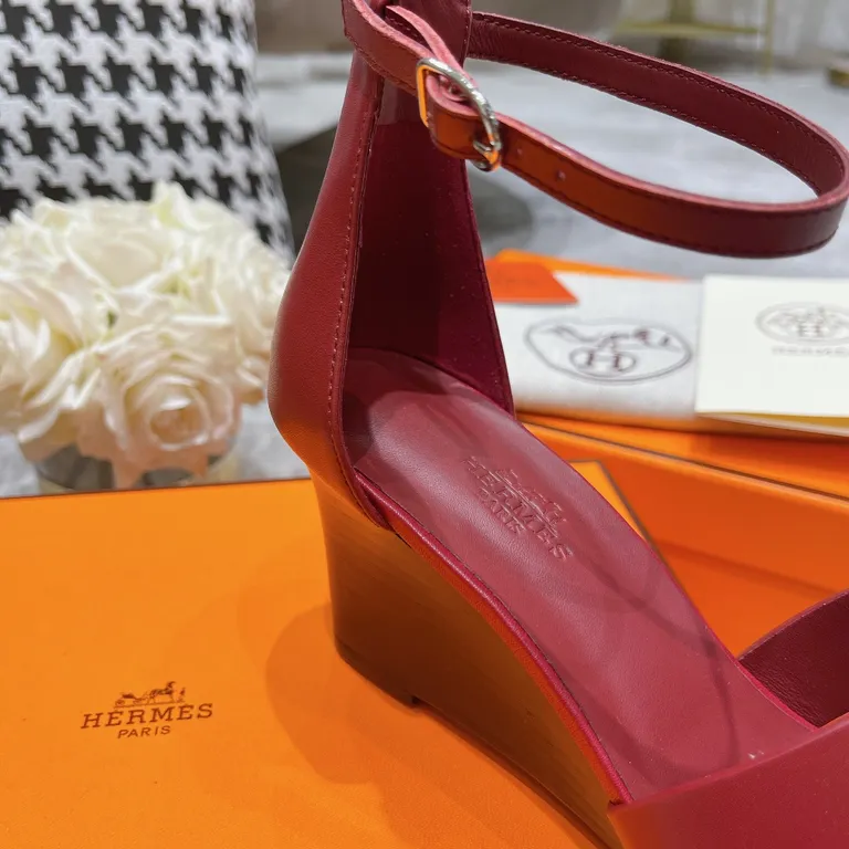 Hermes Shoe 